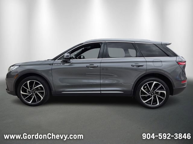 Used 2023 Lincoln Corsair Reserve w/ Equipment Group 201A image 2