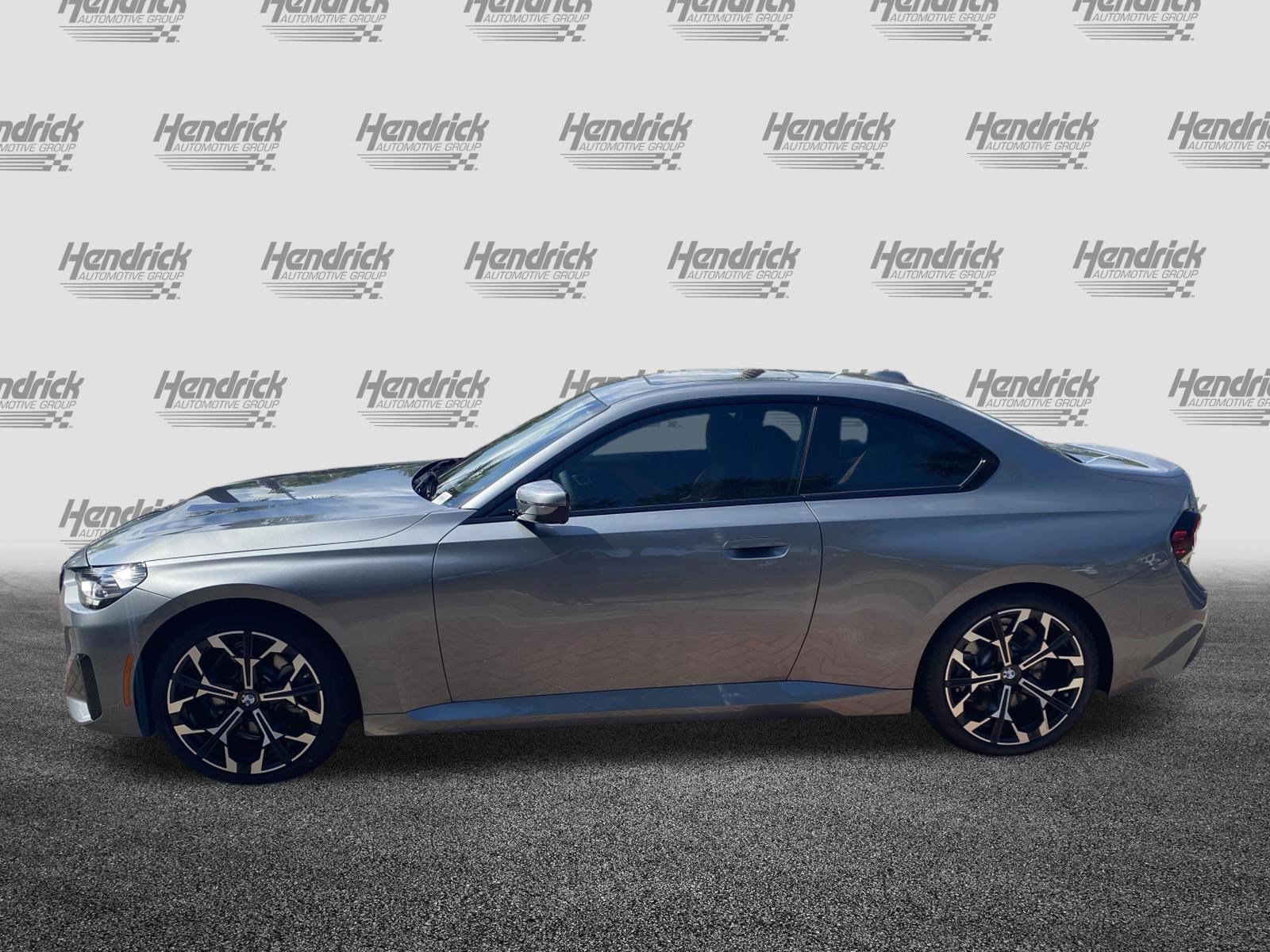 Used 2025 BMW 230i Coupe RWD image 6