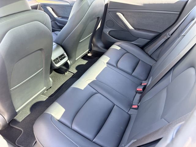 Used 2023 Tesla Model 3 Standard Range image 24