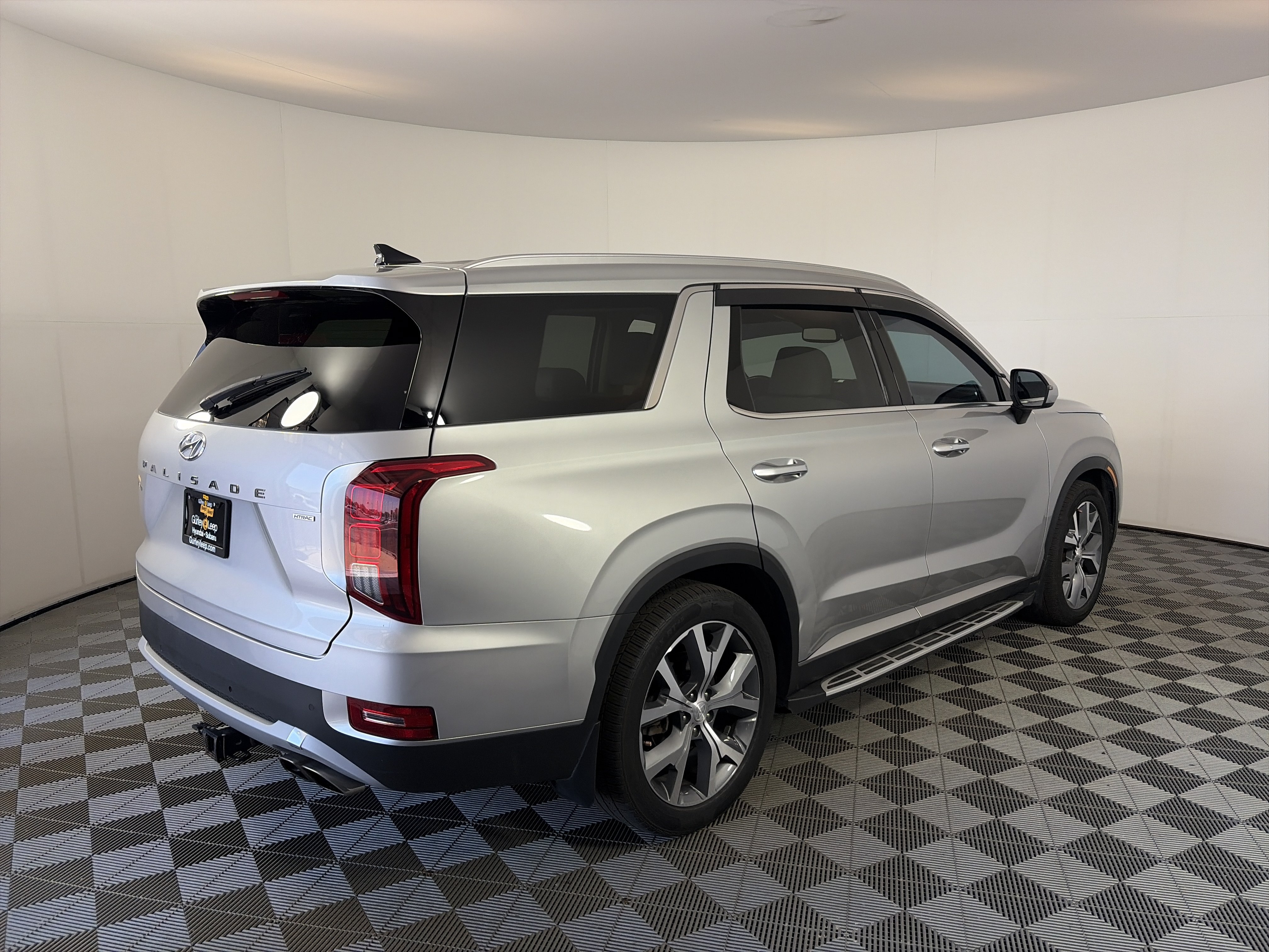 Used 2022 Hyundai Palisade SEL w/ 8P Bench Seat Package AWD/4WD image 11