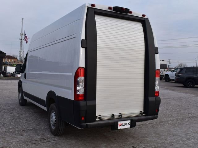New 2025 RAM ProMaster 3500 w/ Roll-Up Rear Door Package image 3