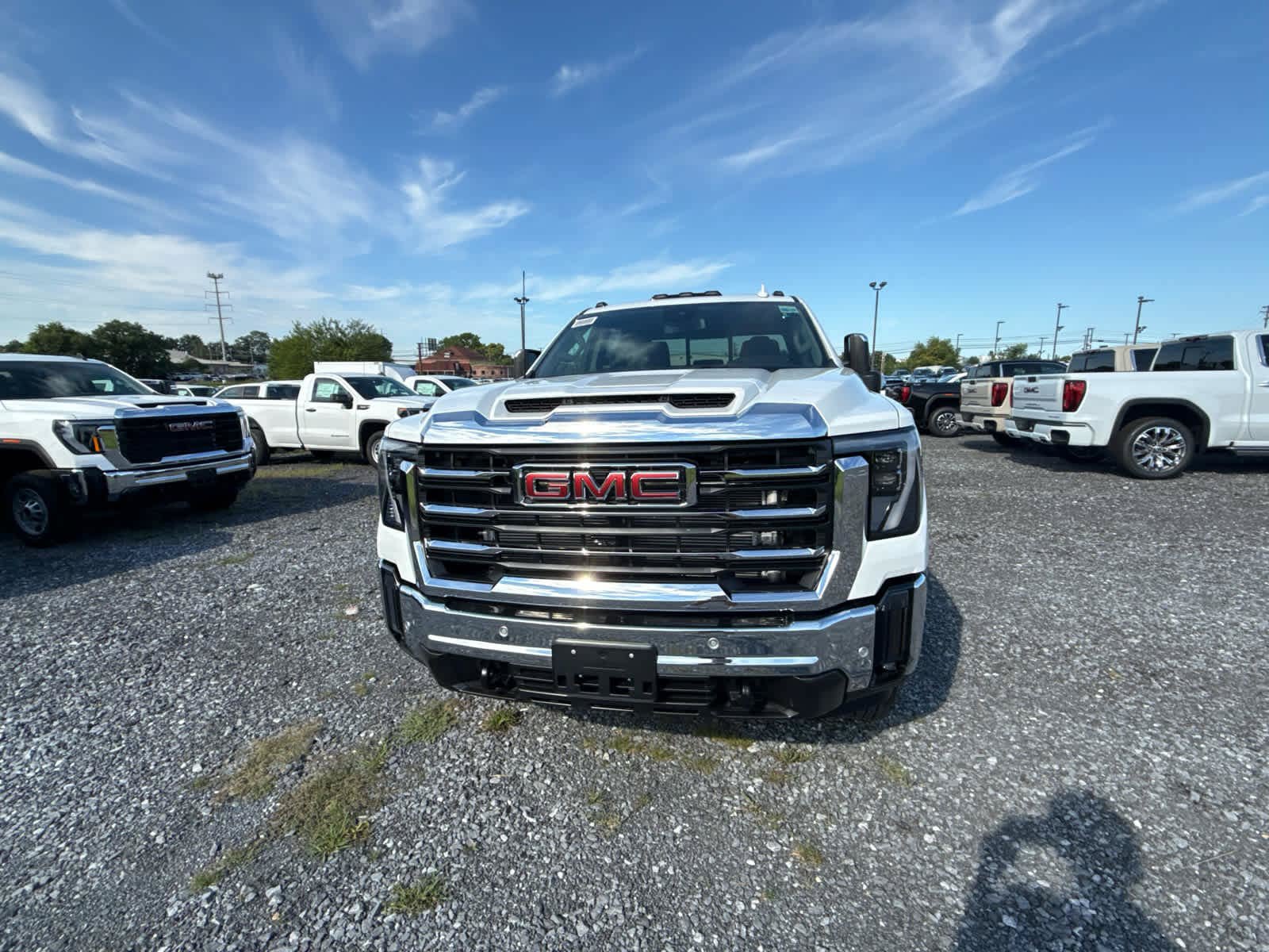 New 2026 GMC Sierra 3500 SLT w/ SLT Premium Package AWD/4WD image 29