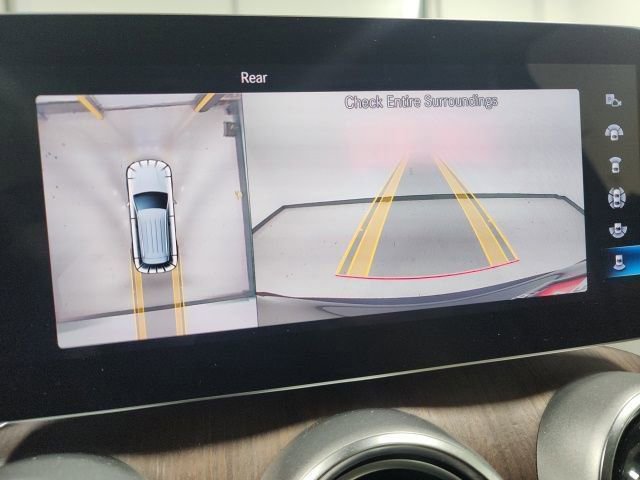 Used 2022 Mercedes-Benz GLC 300 4MATIC image 5