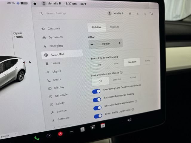Used 2020 Tesla Model Y Long Range image 22