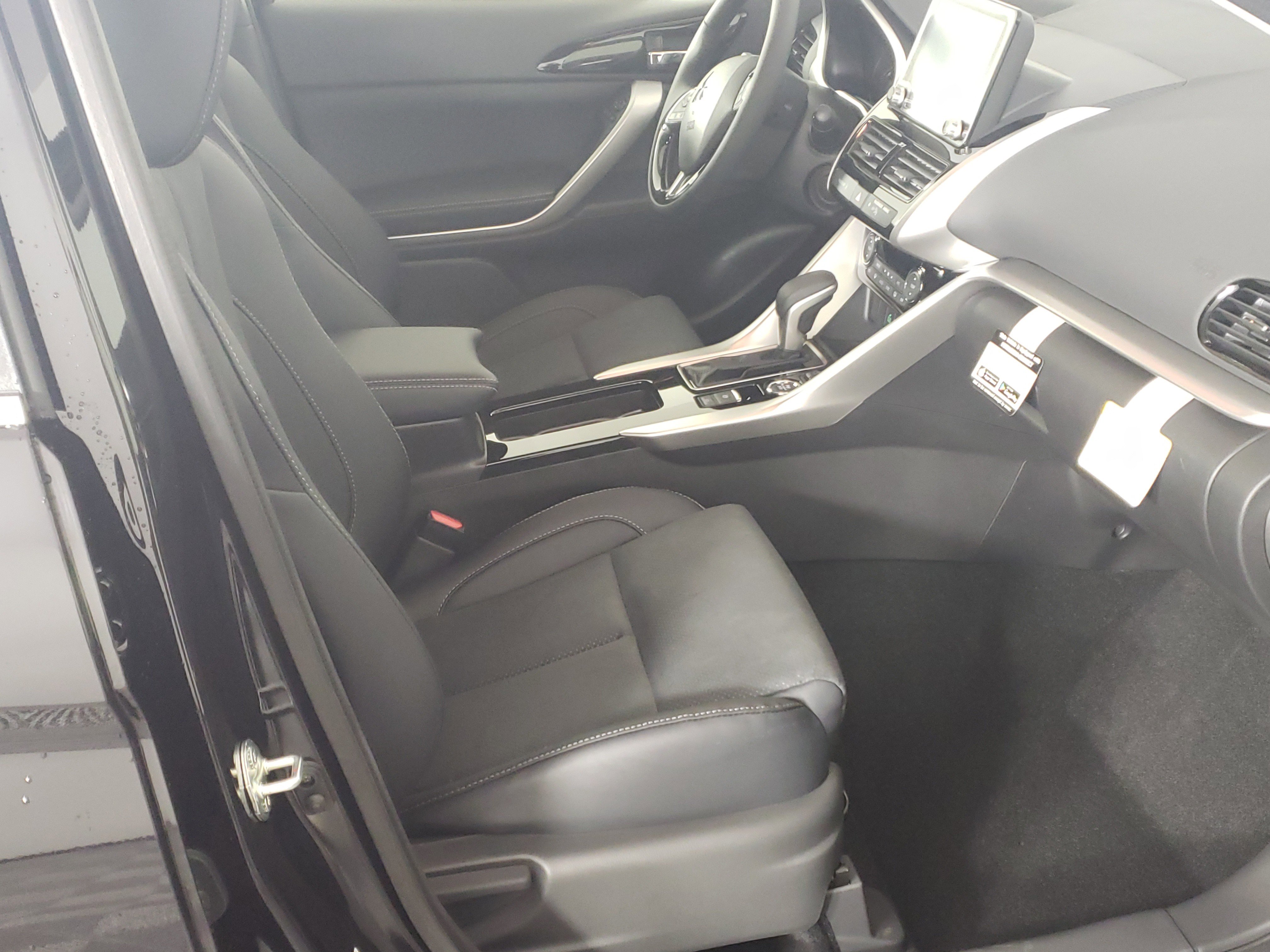 New 2026 Mitsubishi Eclipse Cross SE image 12