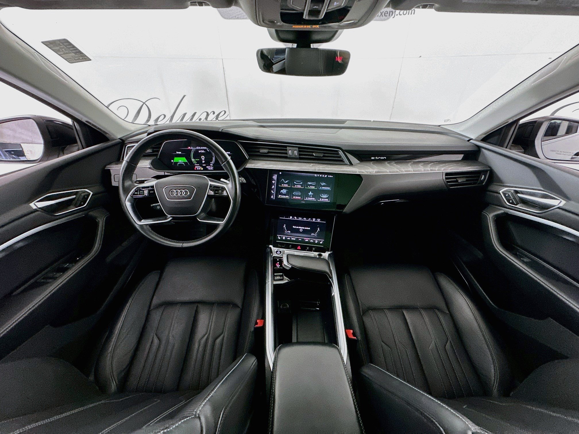 Used 2024 Audi Q8 e-tron Prestige w/ Prestige Package AWD/4WD image 19