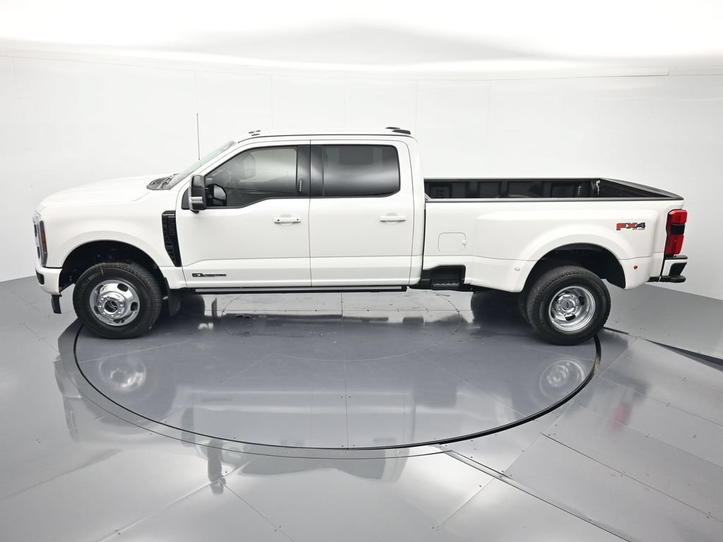 New 2026 Ford F350 Platinum AWD/4WD image 30