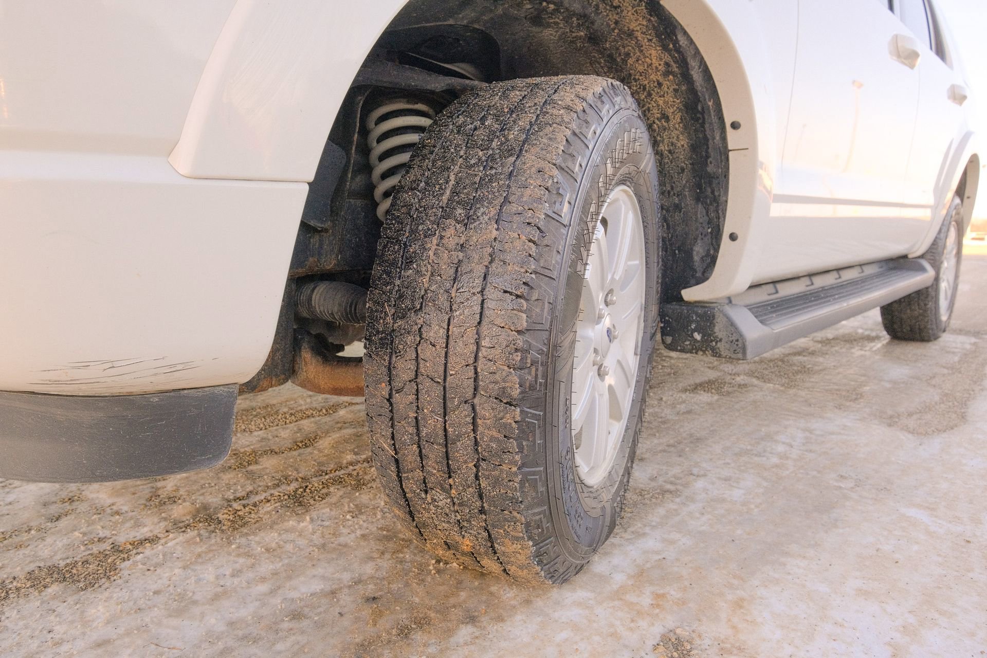 Used 2010 Ford Explorer XLT image 37