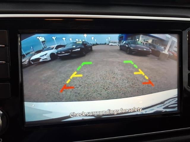 Used 2021 Nissan Versa S FWD image 12