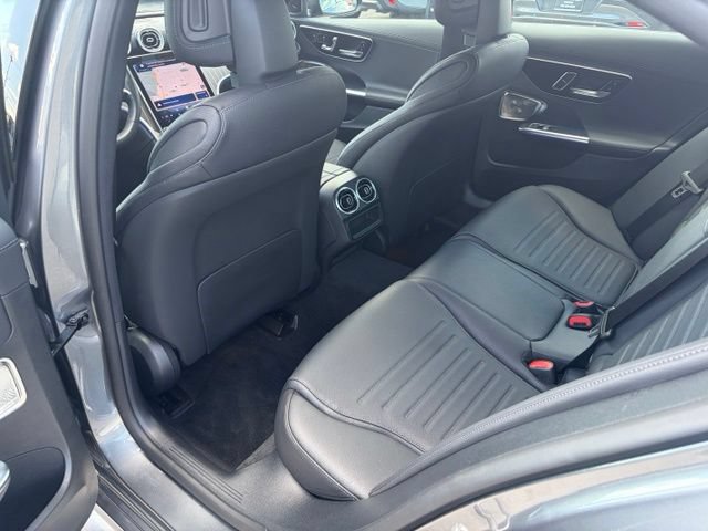 Used 2025 Mercedes-Benz C 300 Sedan image 25