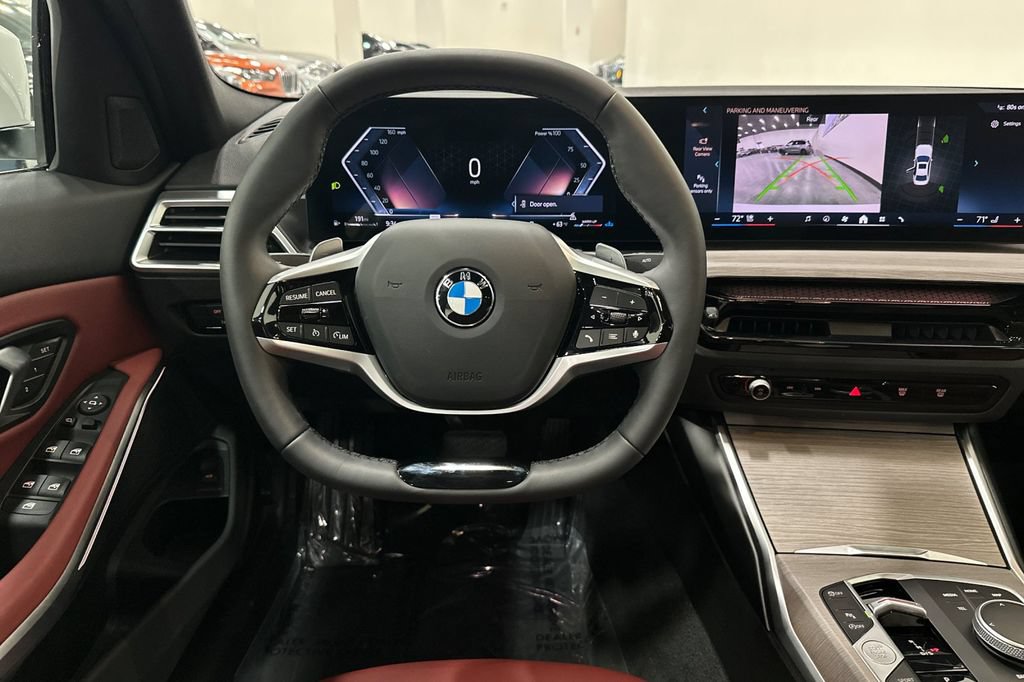 Used 2025 BMW 330i Sedan w/ Premium Package RWD image 16