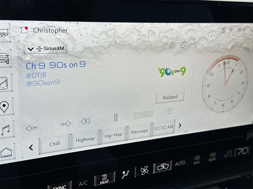 Used 2024 GMC Hummer EV 2X w/ Extreme Off-Road Package image 12