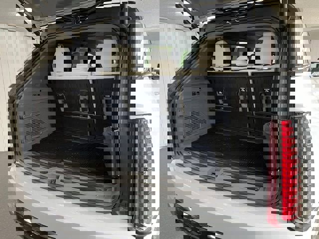 New 2026 Cadillac Escalade IQ Sport 1 w/ LPO, Floor Liner Package image 19