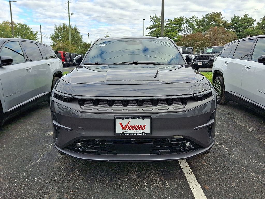 New 2025 Jeep Wagoneer S Limited image 2