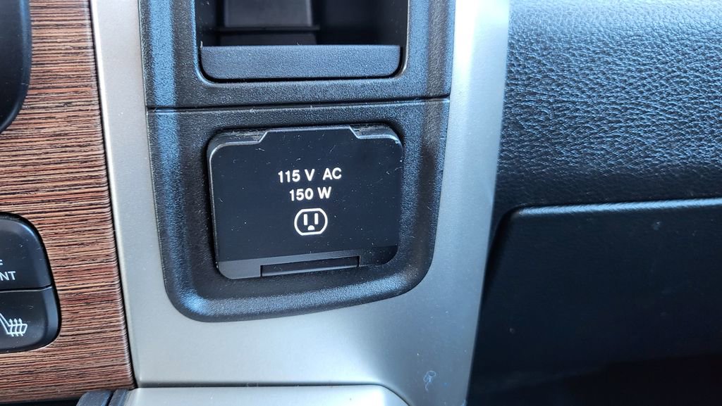 Used 2017 RAM 1500 Laramie w/ Convenience Group image 37