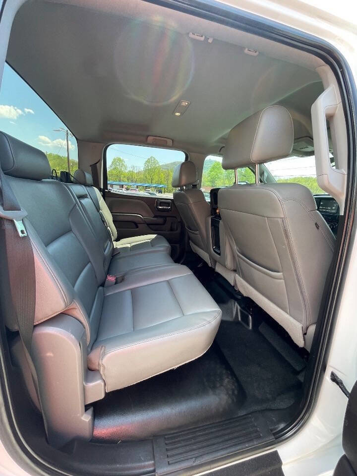 Used 2018 Chevrolet Silverado 2500 W/T w/ WT Convenience Package AWD/4WD image 20