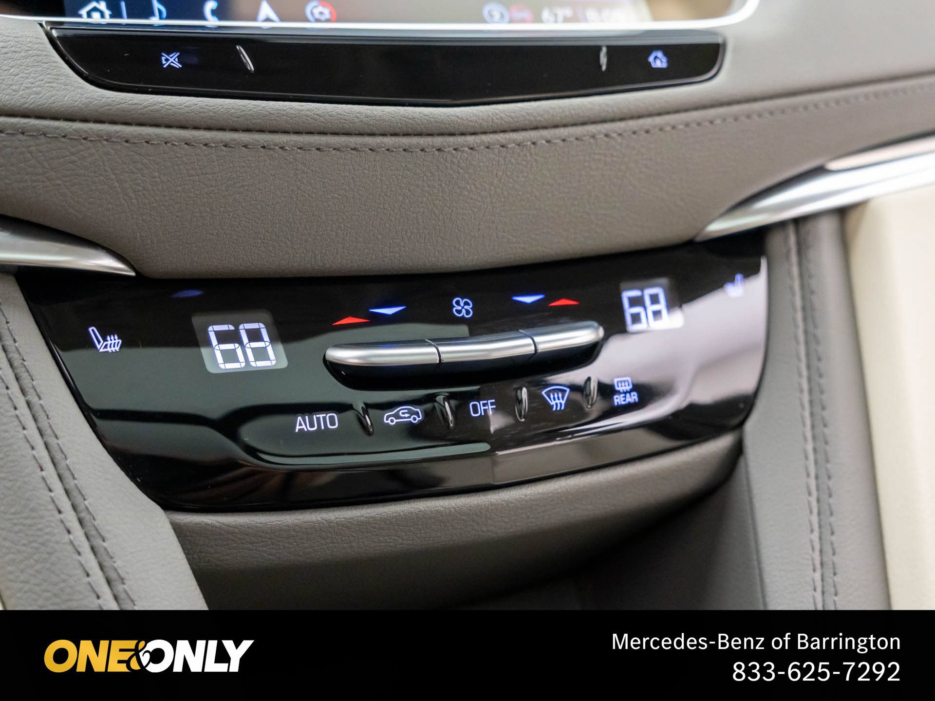 Used 2025 Cadillac XT5 Premium Luxury w/ LPO, Floor Liner Package AWD/4WD image 27