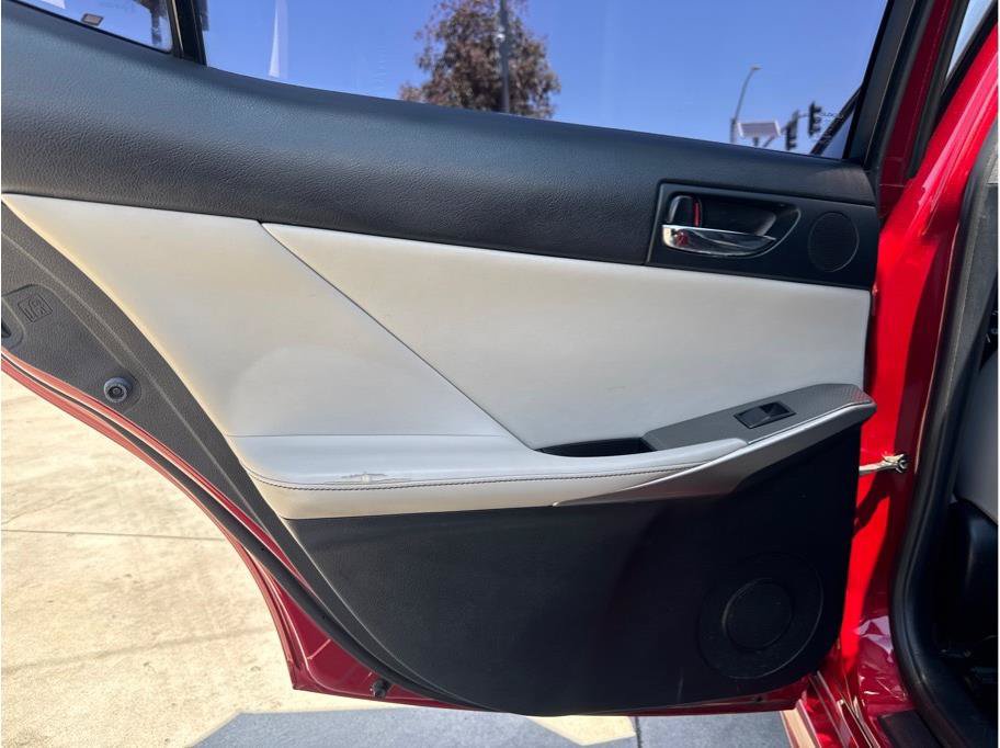 Used 2014 Lexus IS 350 w/ F Sport Package RWD image 23