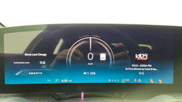 Used 2024 Lucid Air Pure RWD image 37