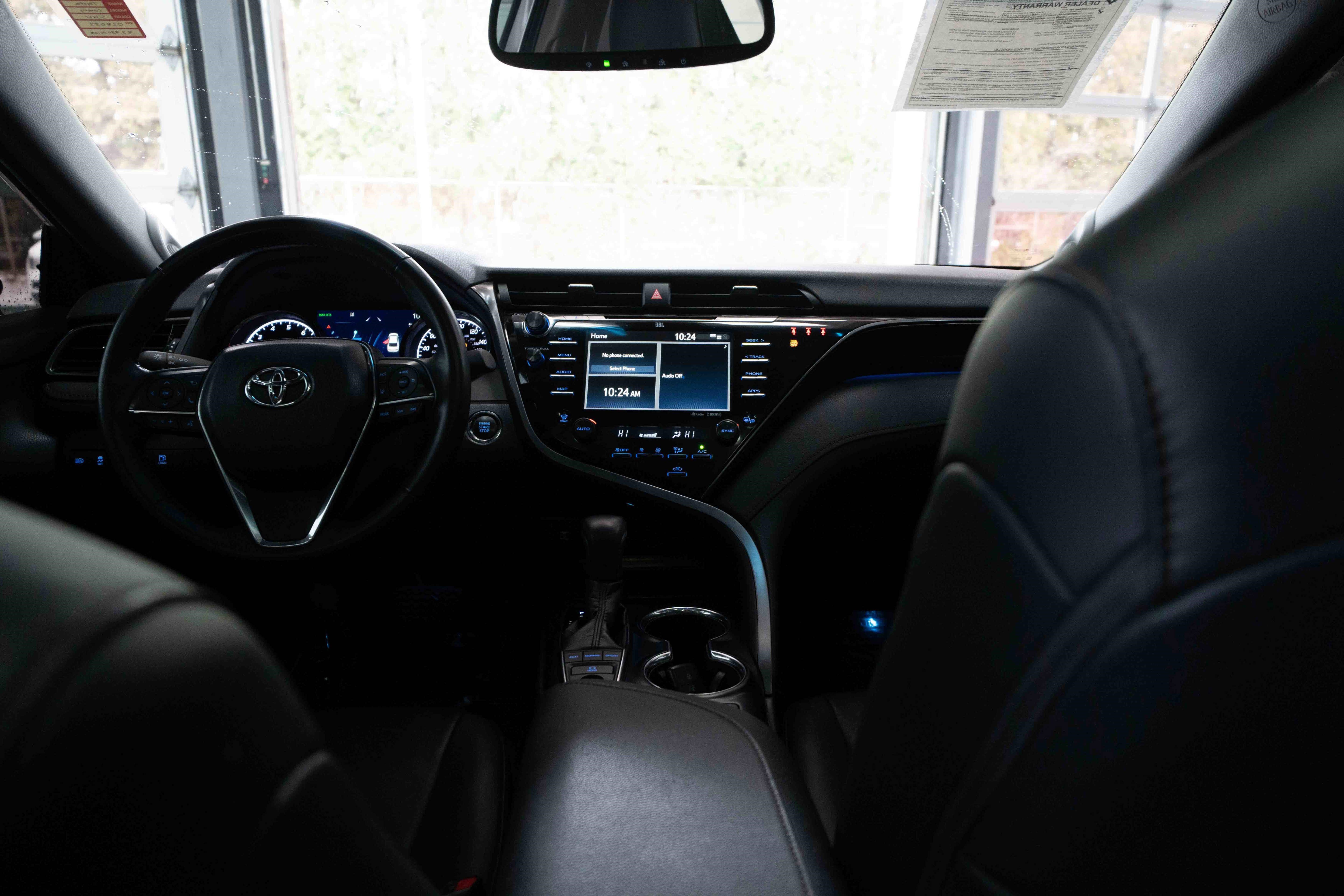 Used 2019 Toyota Camry XLE image 20