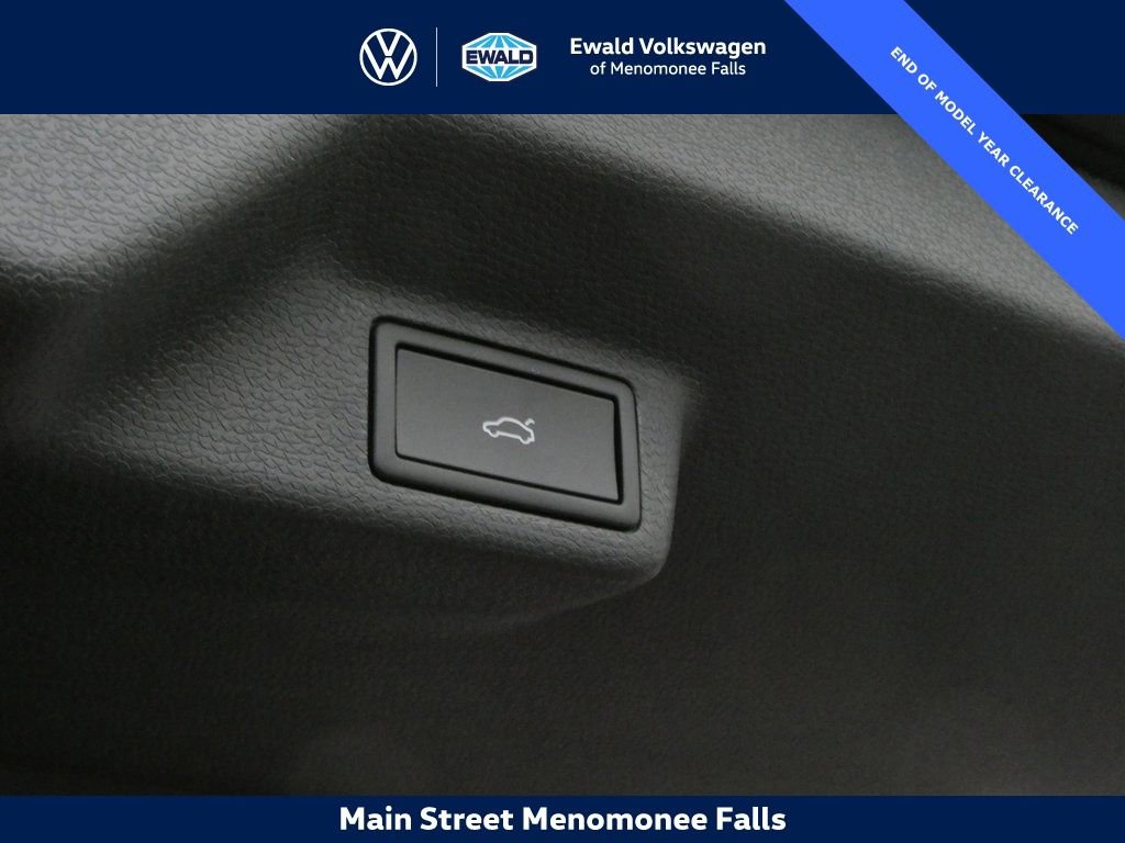New 2025 Volkswagen ID. Buzz Pro S Plus AWD/4WD image 25