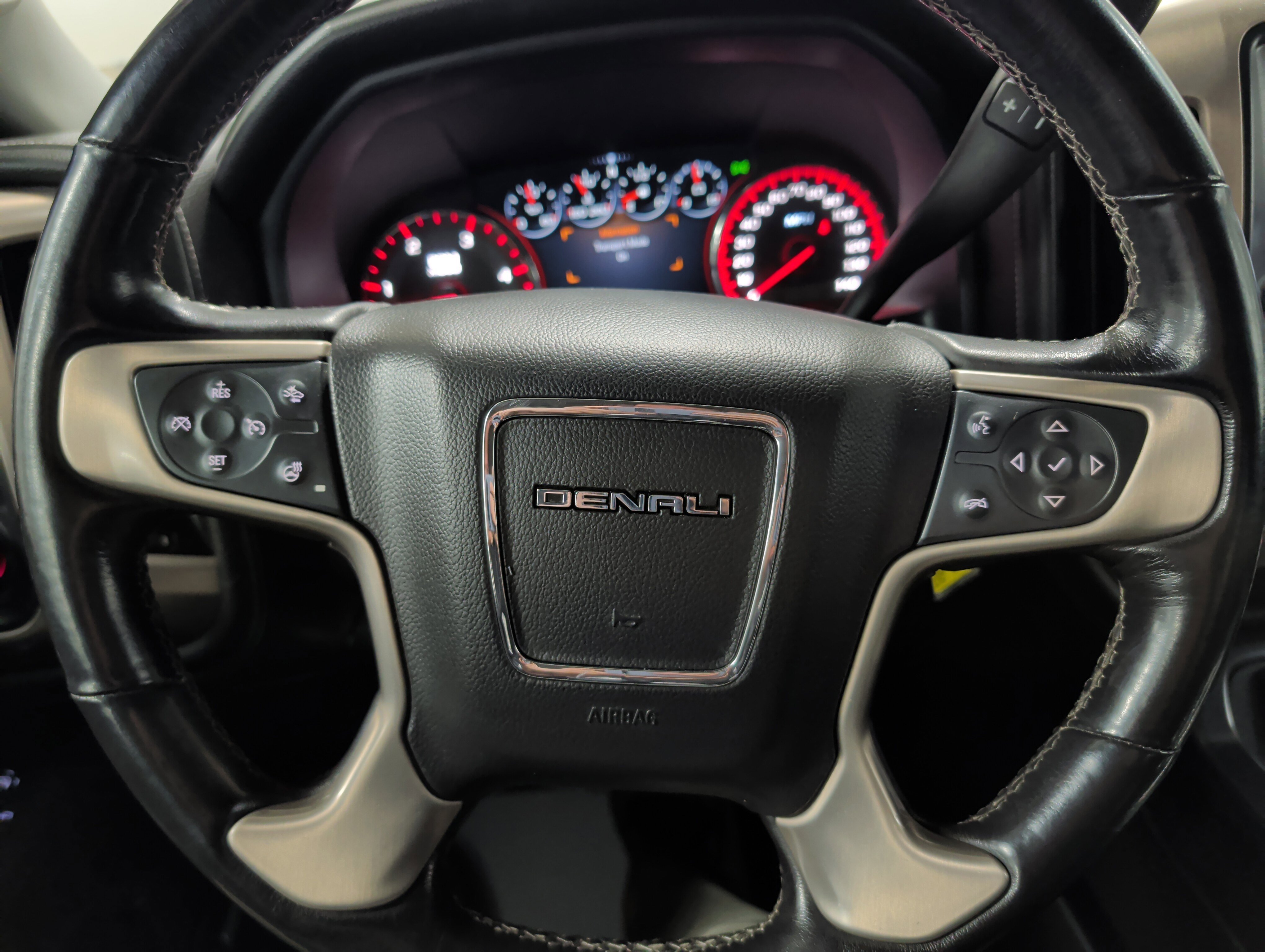 Used 2016 GMC Sierra 3500 Denali w/ Driver Alert Package AWD/4WD image 9