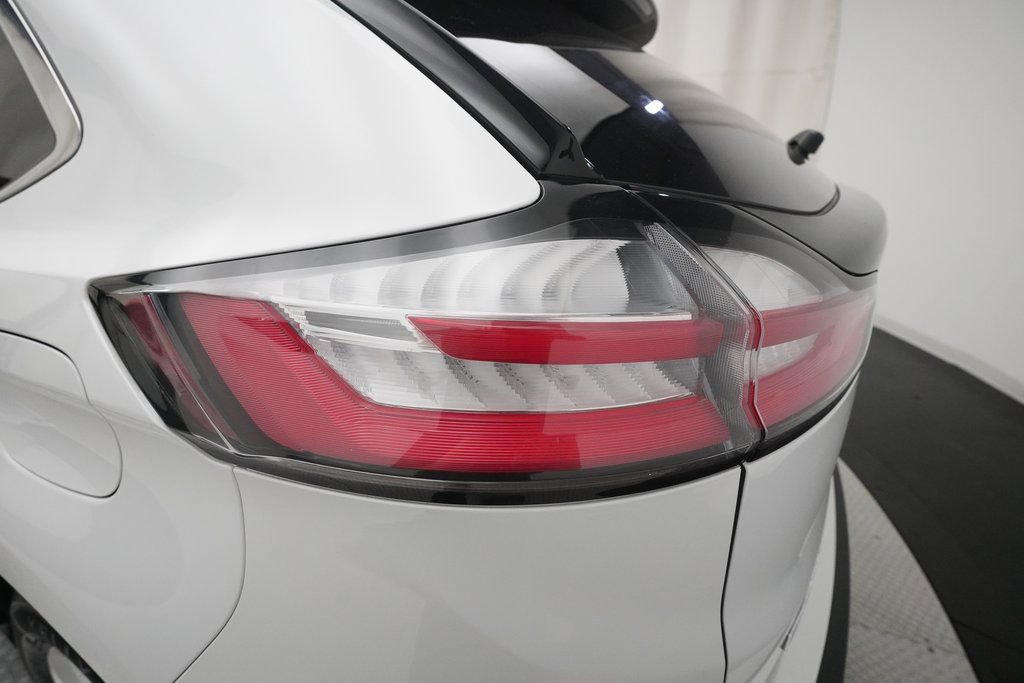 Used 2020 Ford Edge SEL w/ Convenience Package image 34
