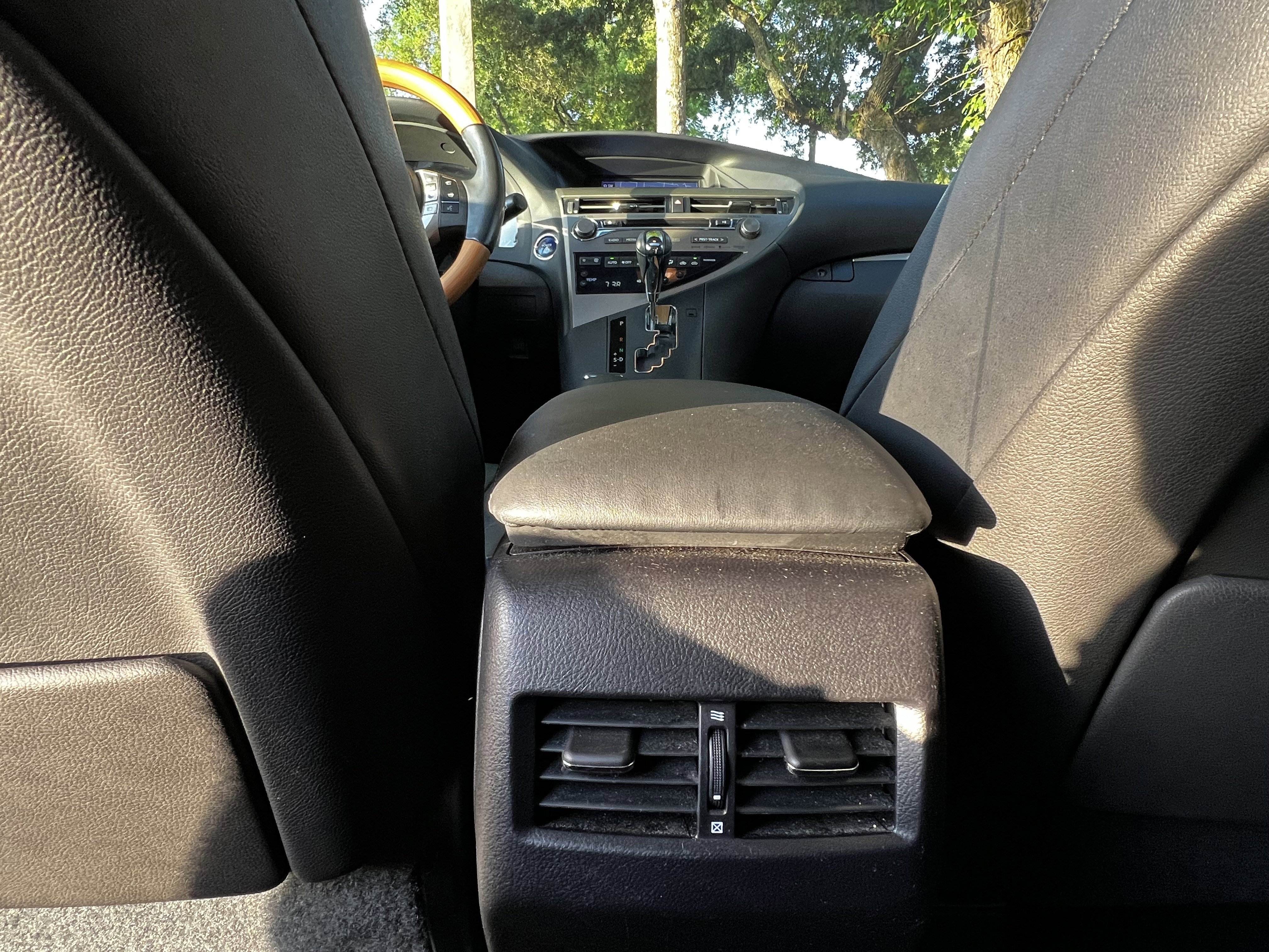 Used 2015 Lexus RX 450h AWD image 38