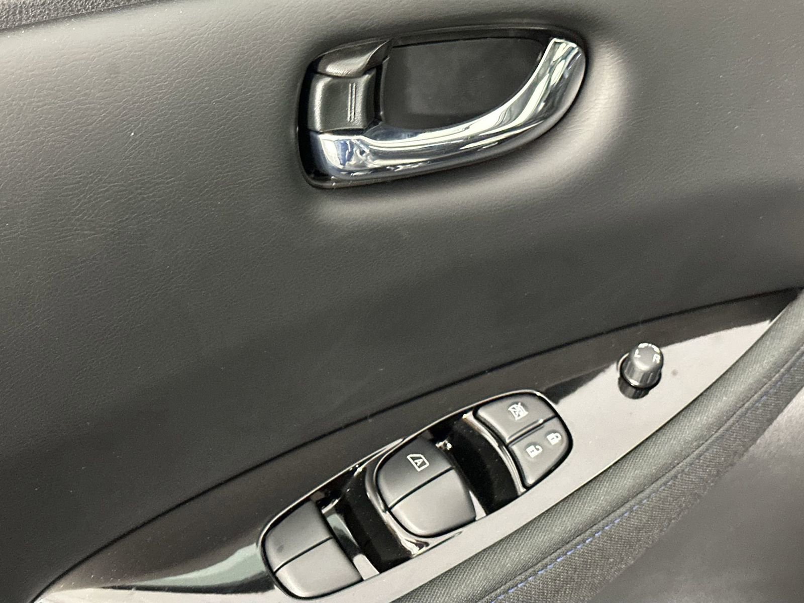 New 2025 Nissan Leaf SV Plus image 13