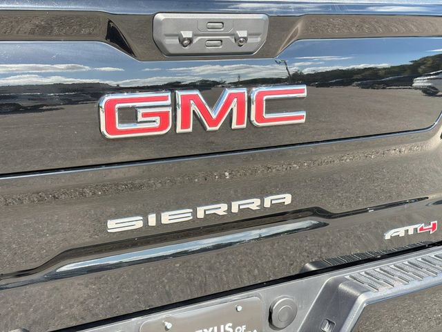Used 2025 GMC Sierra 1500 AT4 w/ AT4 Premium Package AWD/4WD image 11