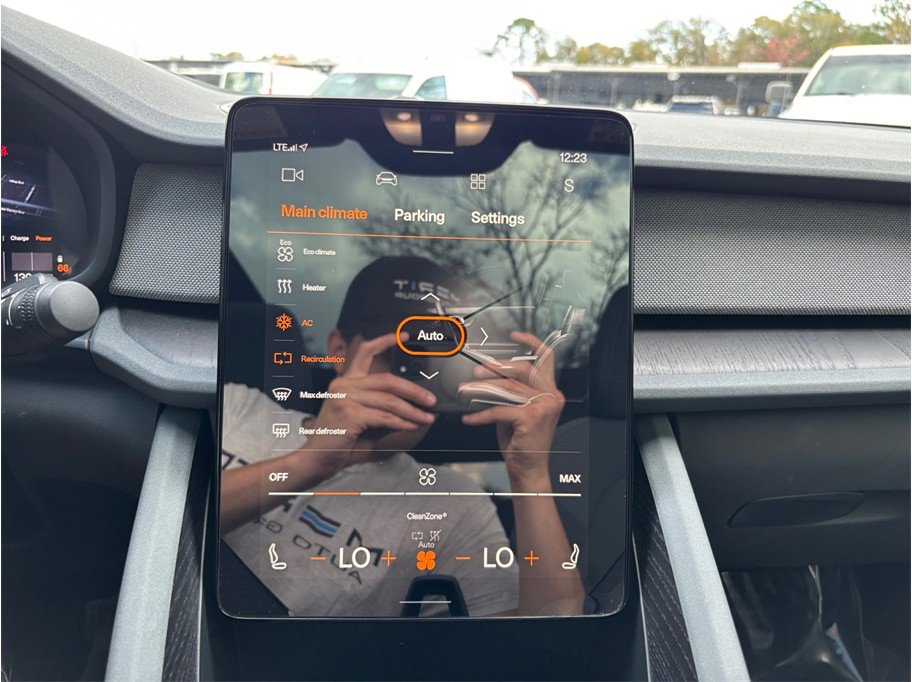 Used 2021 Polestar Polestar 2 image 33