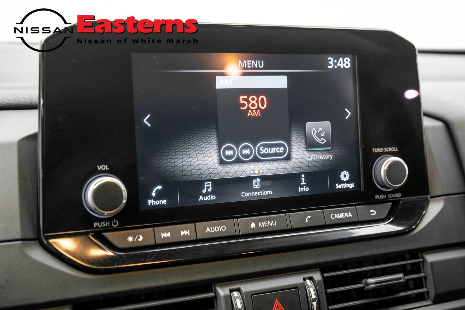 Used 2025 Nissan Pathfinder S image 26