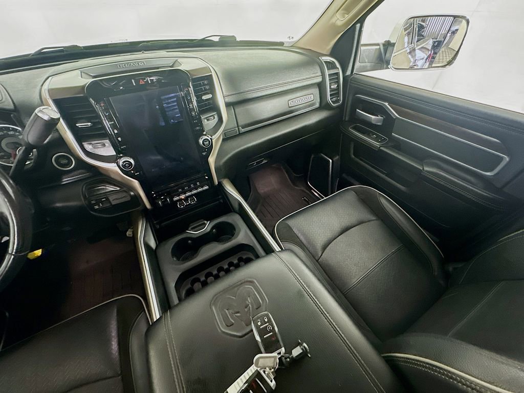 Used 2022 RAM 2500 Laramie w/ Chrome Appearance Group image 11