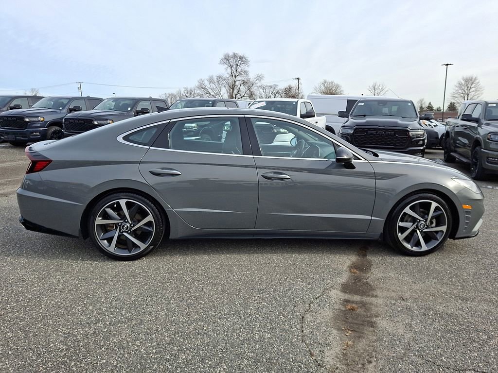 Used 2023 Hyundai Sonata SEL Plus FWD image 13