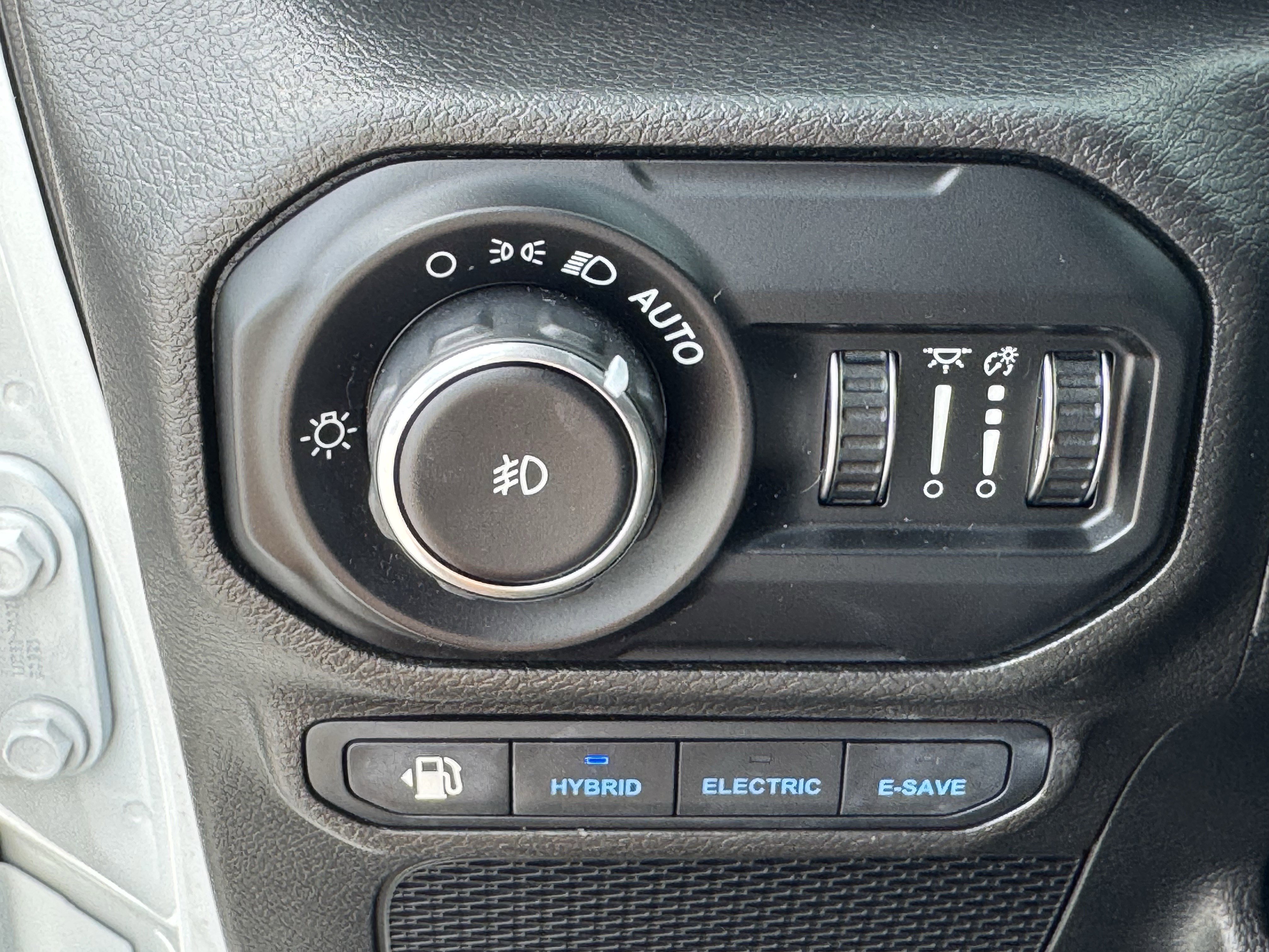 Used 2022 Jeep Wrangler Unlimited Rubicon 4xe w/ Cold Weather Group image 25