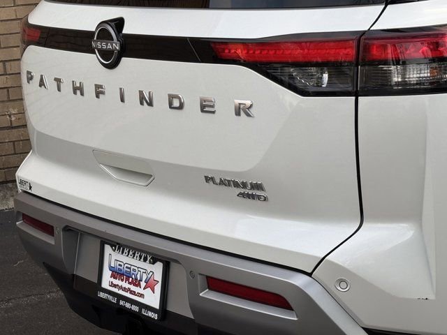 Used 2024 Nissan Pathfinder Platinum AWD/4WD image 21