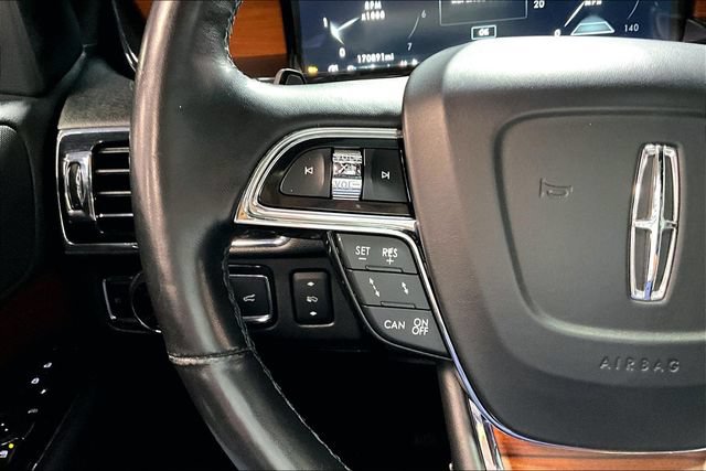 Used 2019 Lincoln Navigator Reserve AWD/4WD image 13