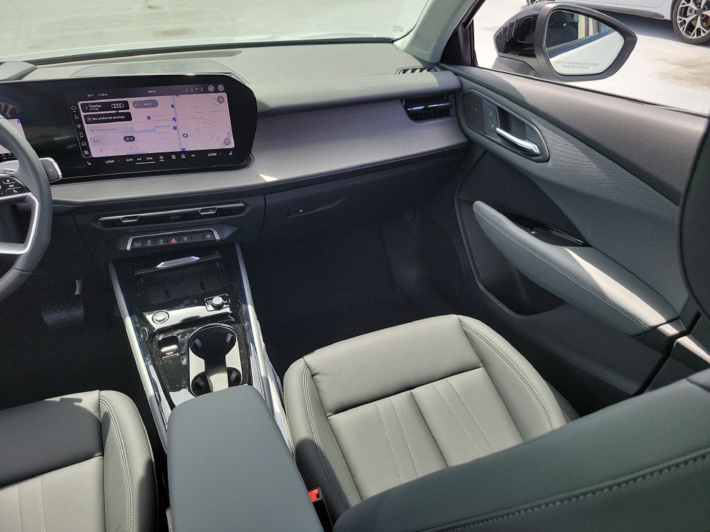 New 2026 Audi Q3 quattro 2.0T AWD/4WD image 24