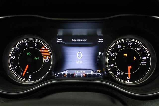 Used 2022 Jeep Cherokee Trailhawk image 27