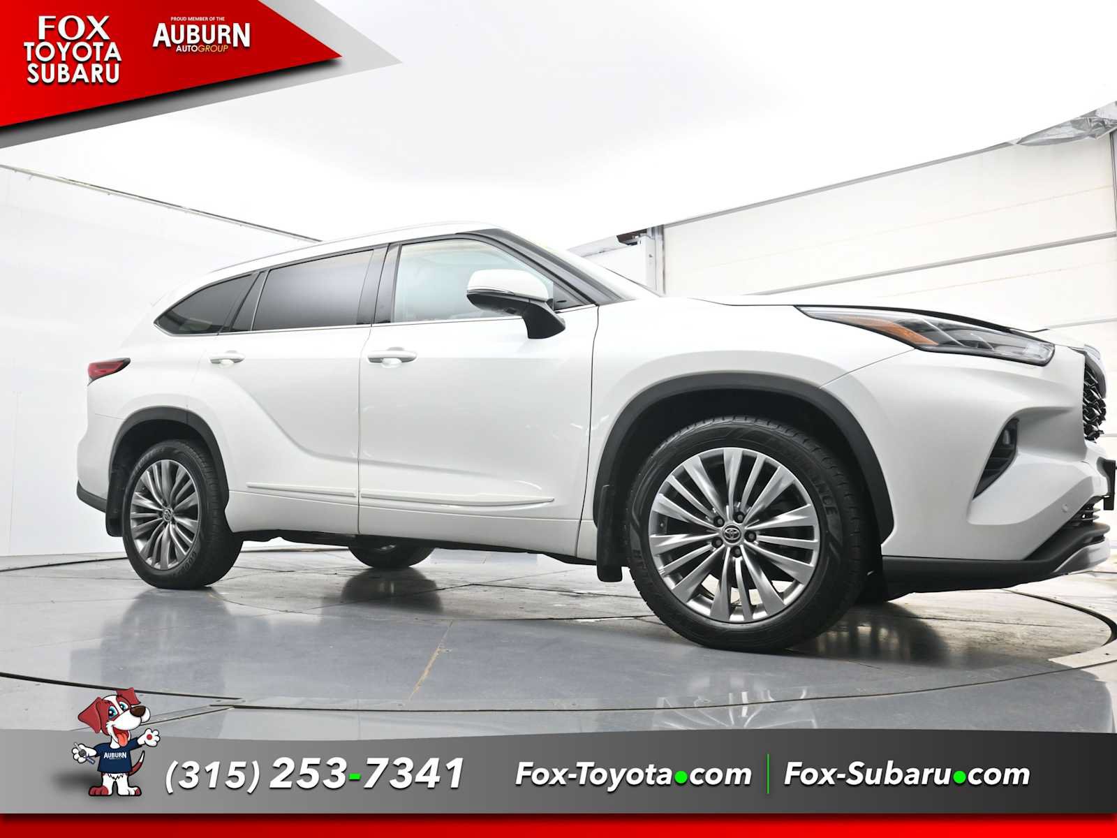 Used 2020 Toyota Highlander Platinum AWD/4WD image 25