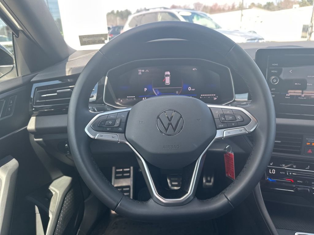 Used 2025 Volkswagen Jetta Sport FWD image 19