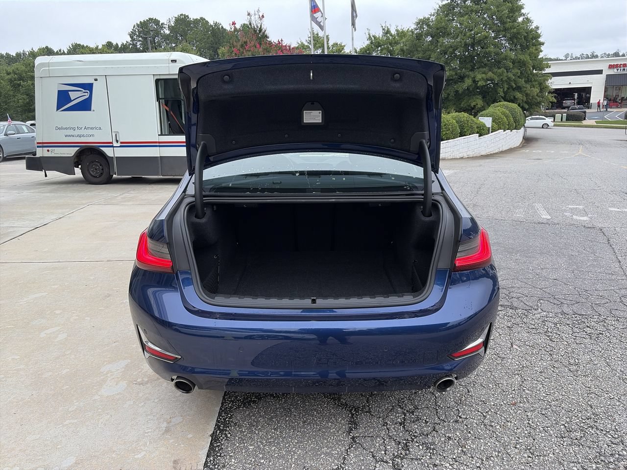 Used 2019 BMW 330i xDrive Sedan AWD/4WD image 33