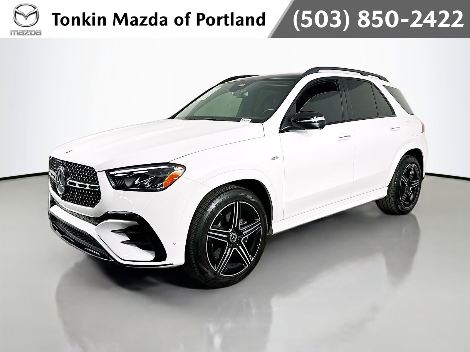 Used 2025 Mercedes-Benz GLE 450e 4MATIC image 3