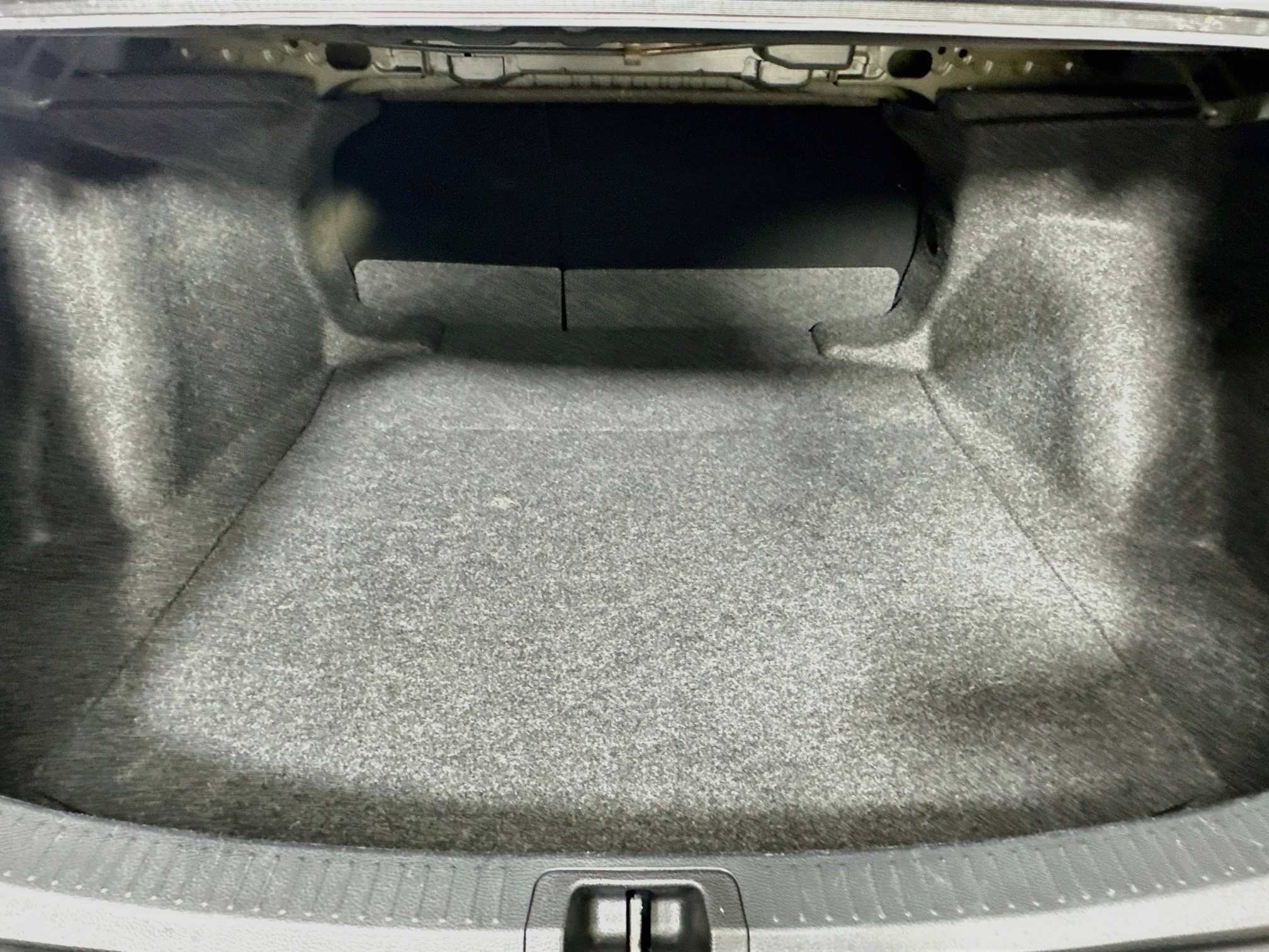 Used 2025 Toyota Corolla LE FWD image 27