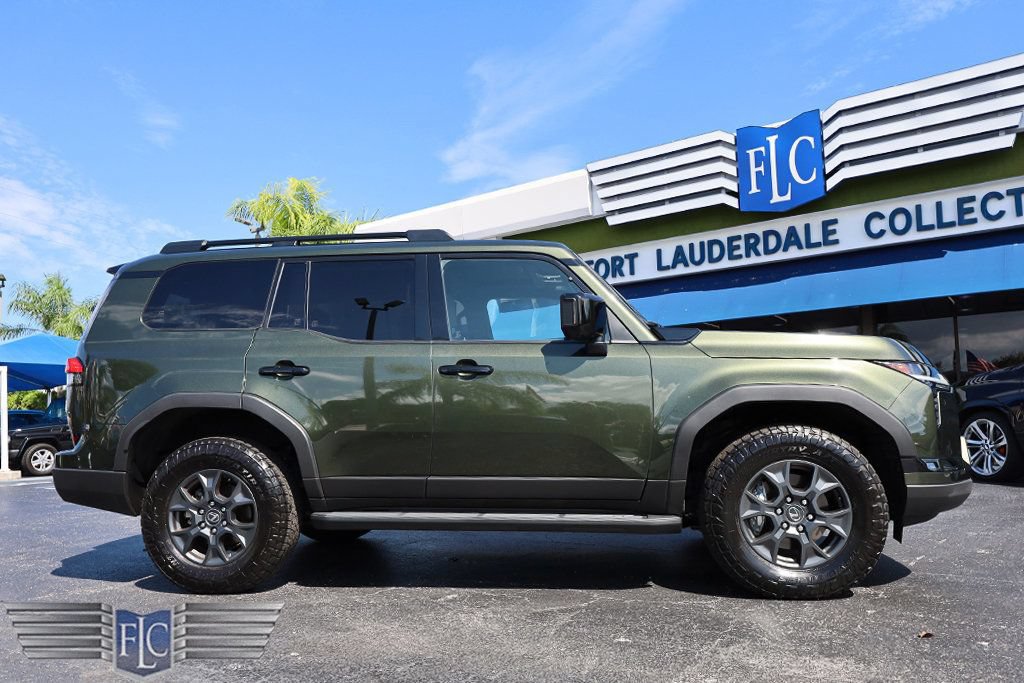 Used 2024 Lexus GX 550 AWD/4WD image 37
