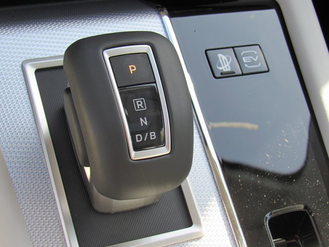 New 2025 Mitsubishi Outlander SEL image 22
