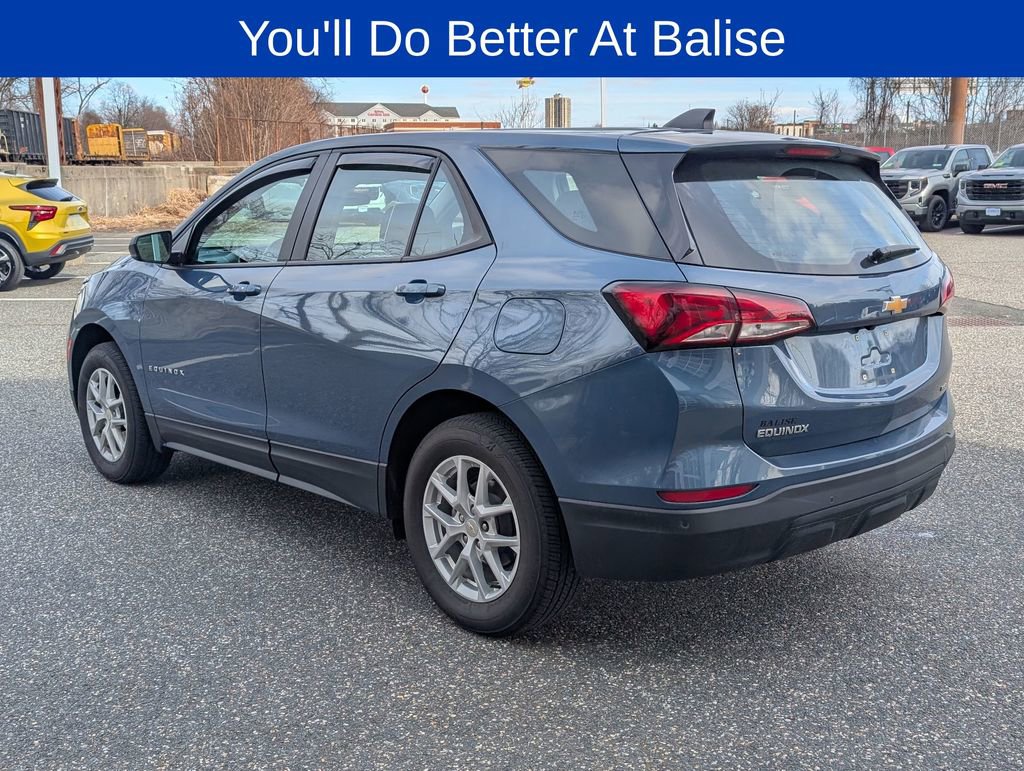 Certified 2024 Chevrolet Equinox LS w/ Driver Confidence II Package image 5