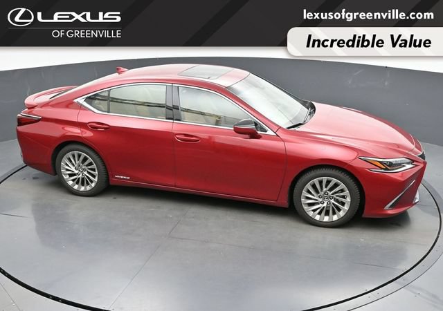 Used 2019 Lexus ES 300h w/ Accessory Package 2 FWD image 19