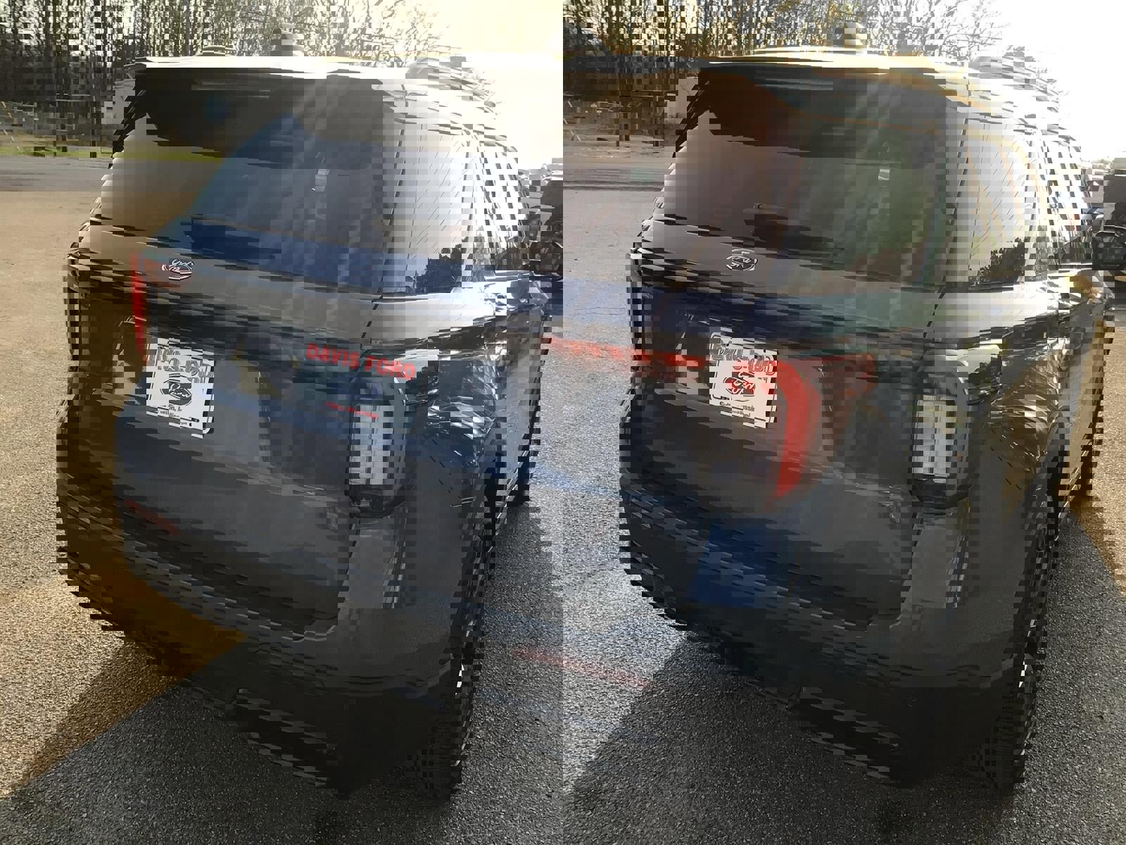 New 2026 Ford Explorer ST-Line w/ ST-Line Street Pack image 9