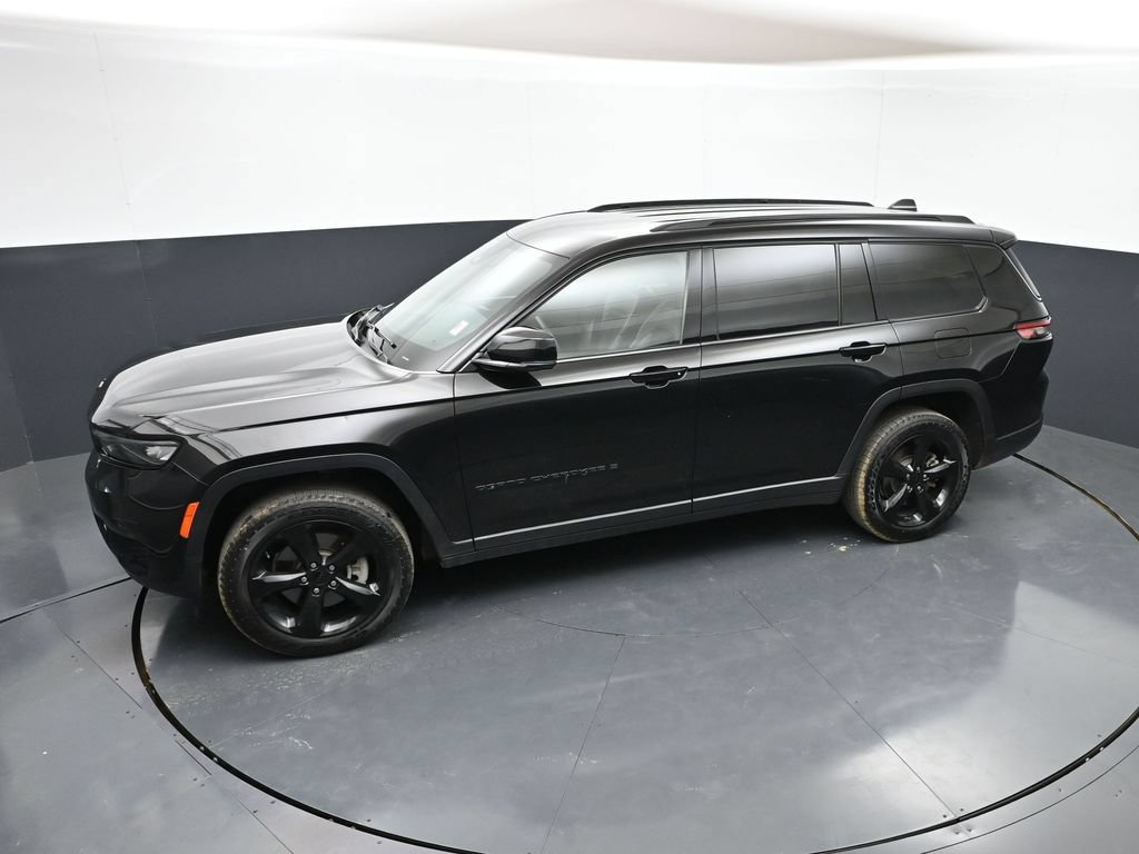 Used 2022 Jeep Grand Cherokee L Laredo AWD/4WD image 34